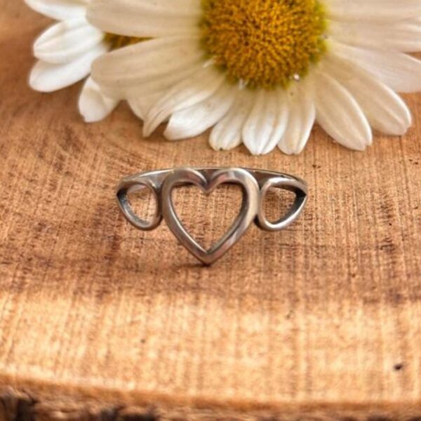 Anillo Corazón gota