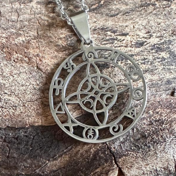 Colar Nudo de bruja celta