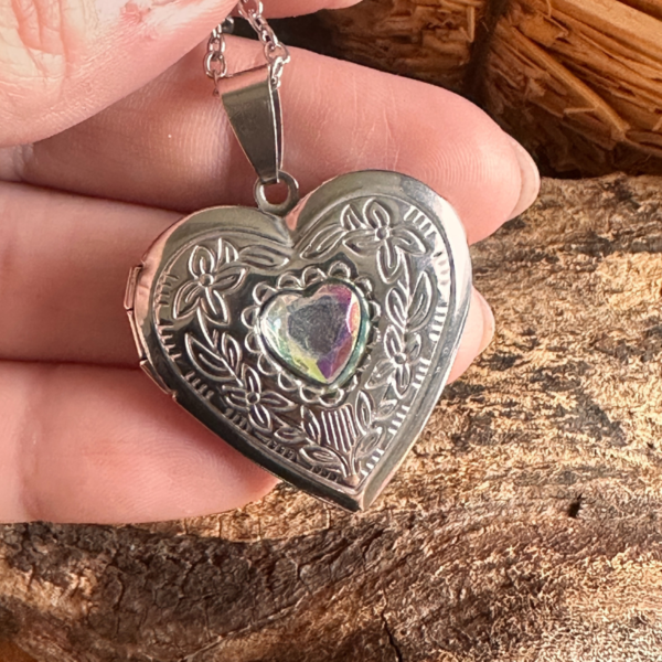 Collar Relicario tornasol