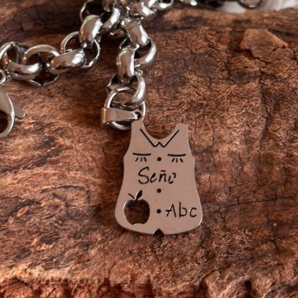 Pulsera Seño ABC